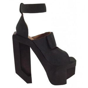 Jeffrey Campbell Handmade 'Eggert' Heels (7.5)